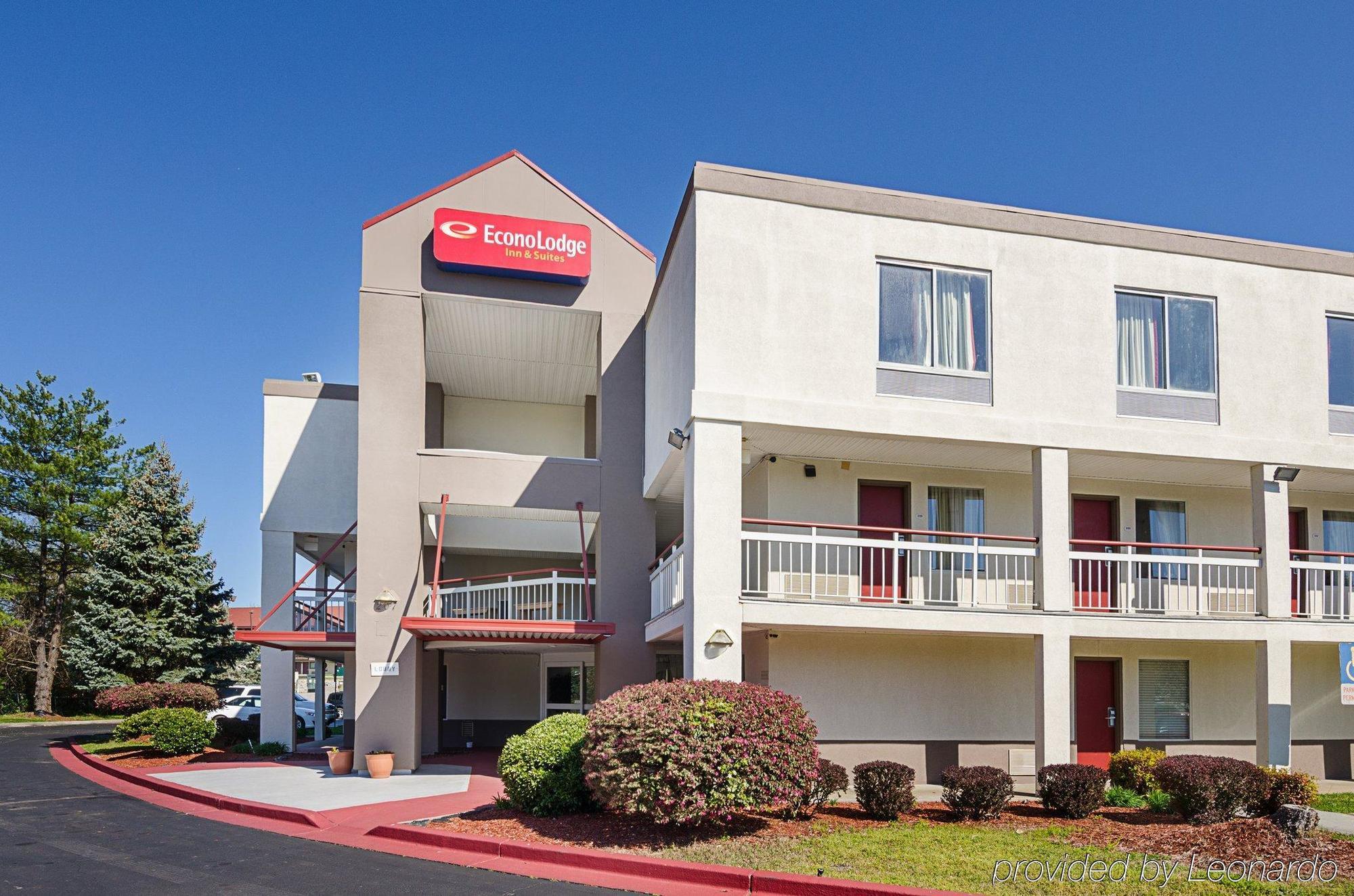 Econo Lodge Inn & Suites 约翰逊城 外观 照片