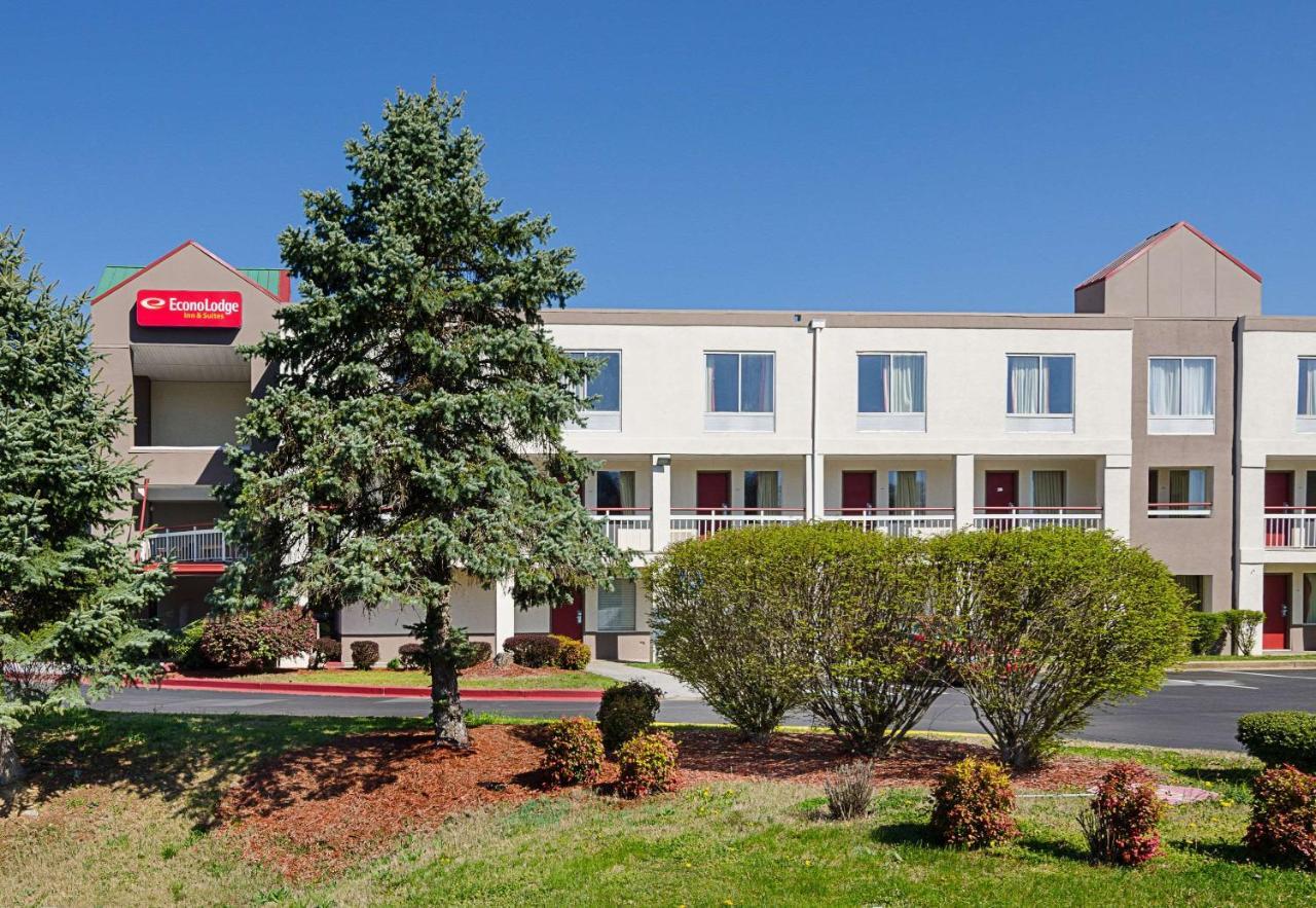 Econo Lodge Inn & Suites 约翰逊城 外观 照片